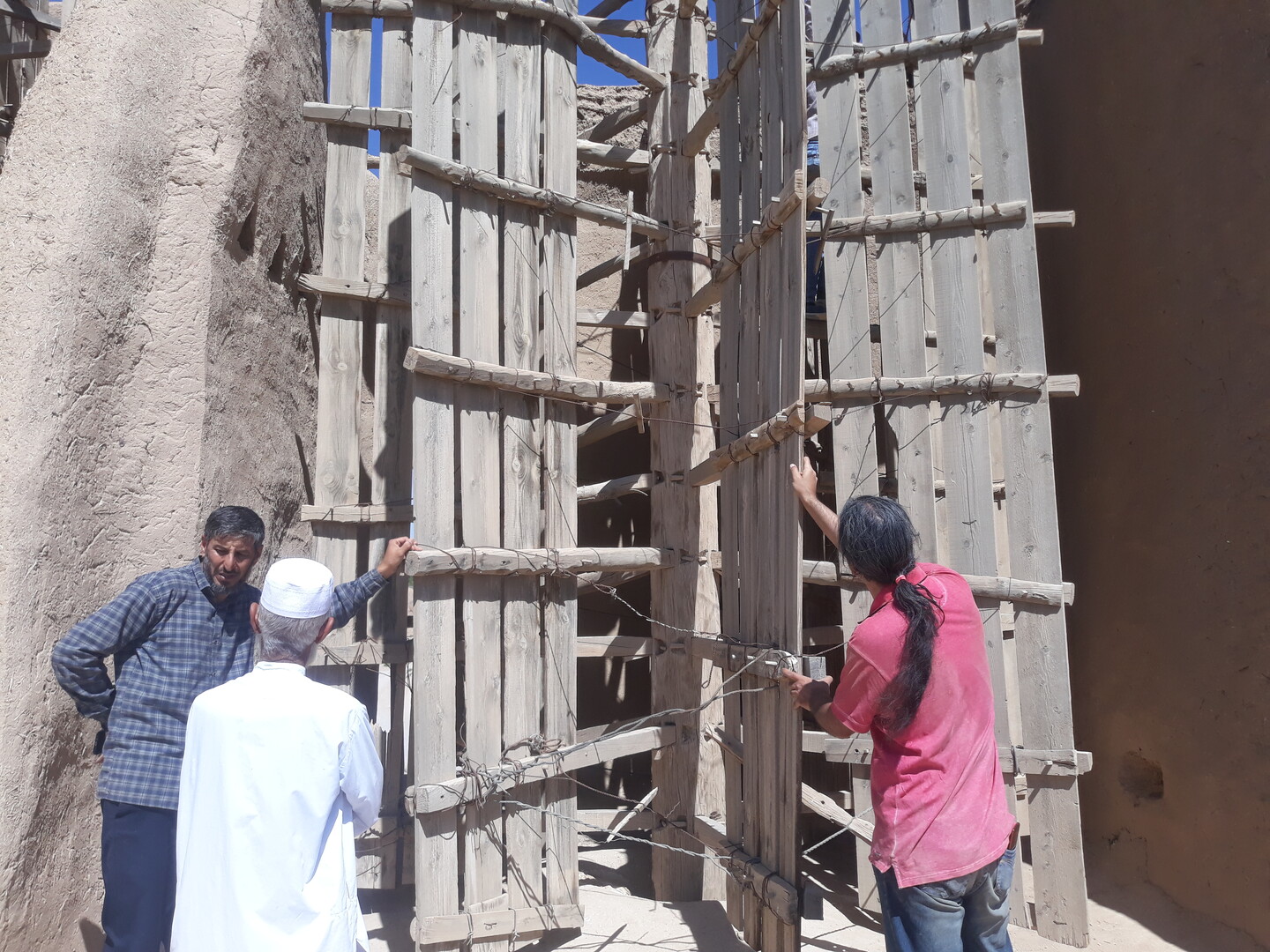 fountain and columns