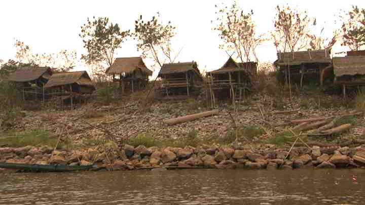Thailand river houses