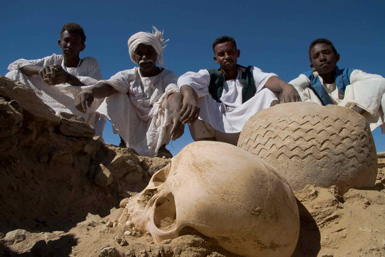 Locals with Exposed Artifacts