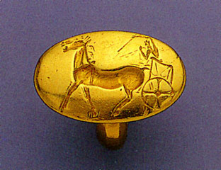 Ancient Mycenean gold ring